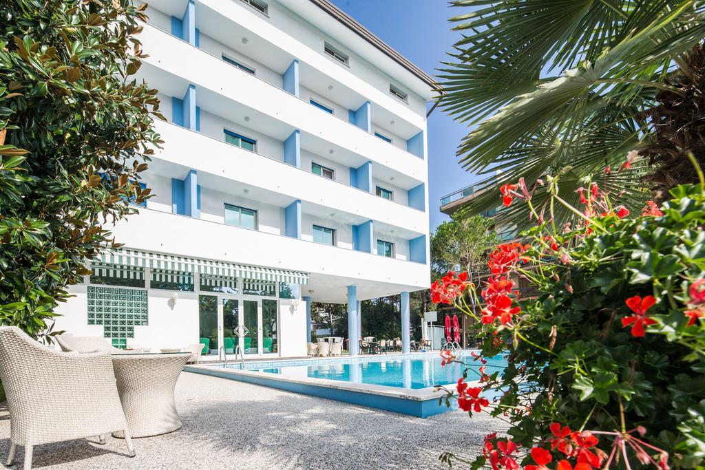 Hotel Olympia Линяно Сабиадоро Екстериор снимка